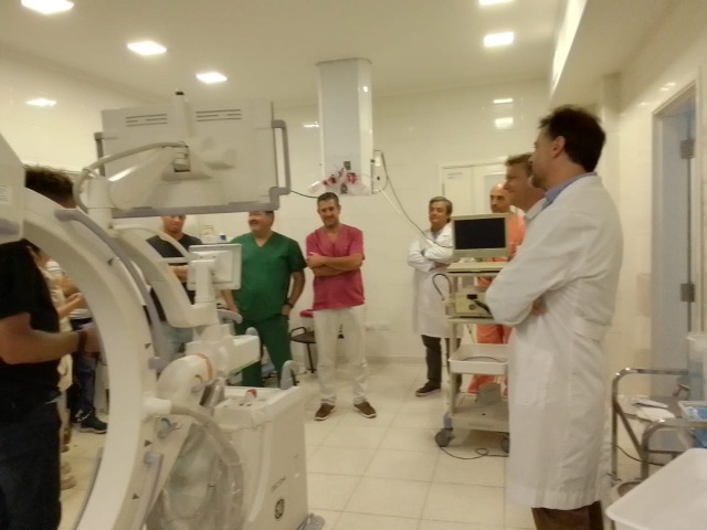 Inauguraron en el Hospital el equipo de arco en C